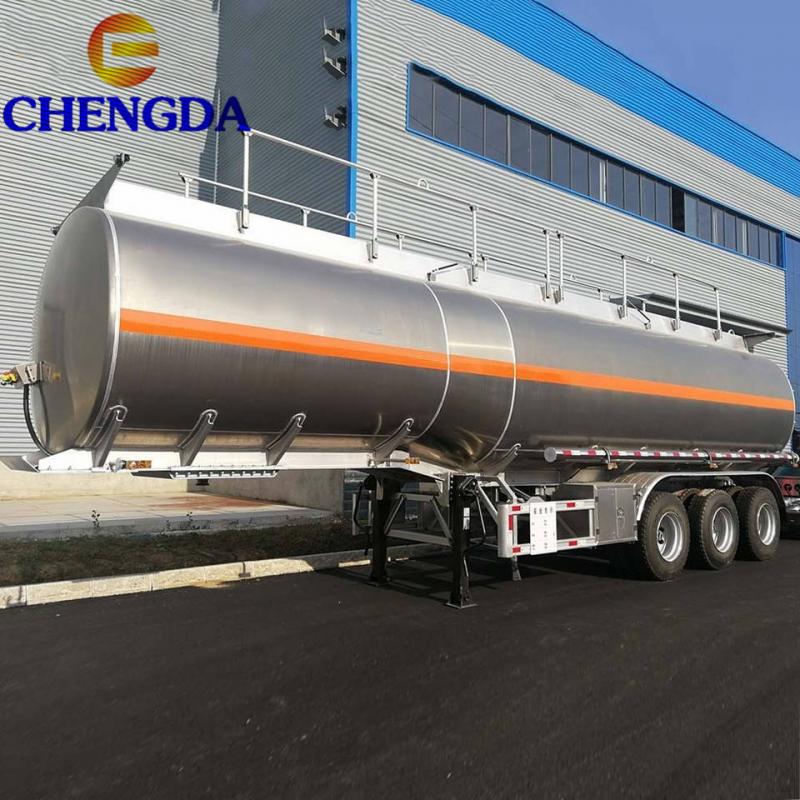 water tank trailer