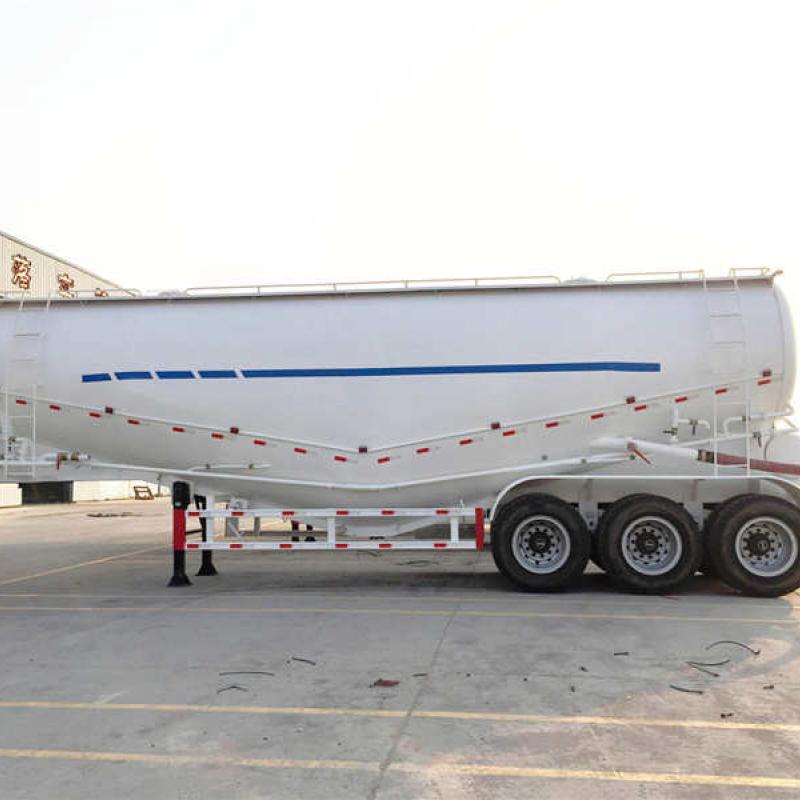 Bulk cement tanker