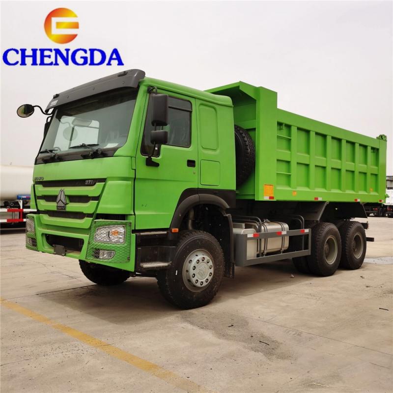10 Wheeler Dump Truck